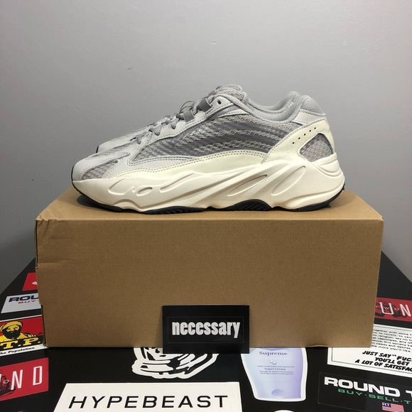 Yeezy Boost 700 V2 Static - Picture 2 of 10